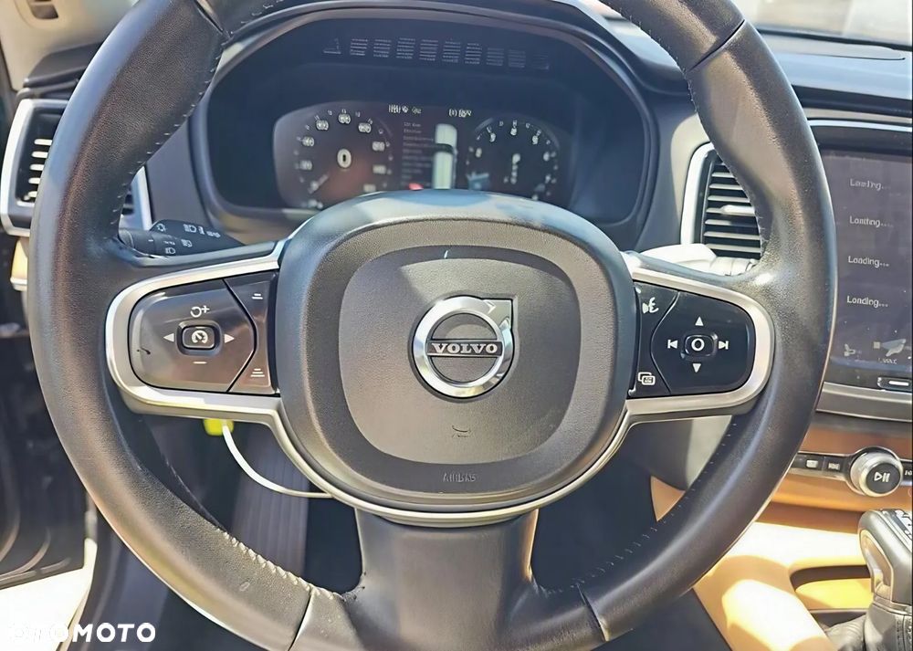 Volvo XC 90 - 17