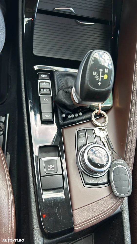 BMW X1 xDrive25i AT Advantage - 16