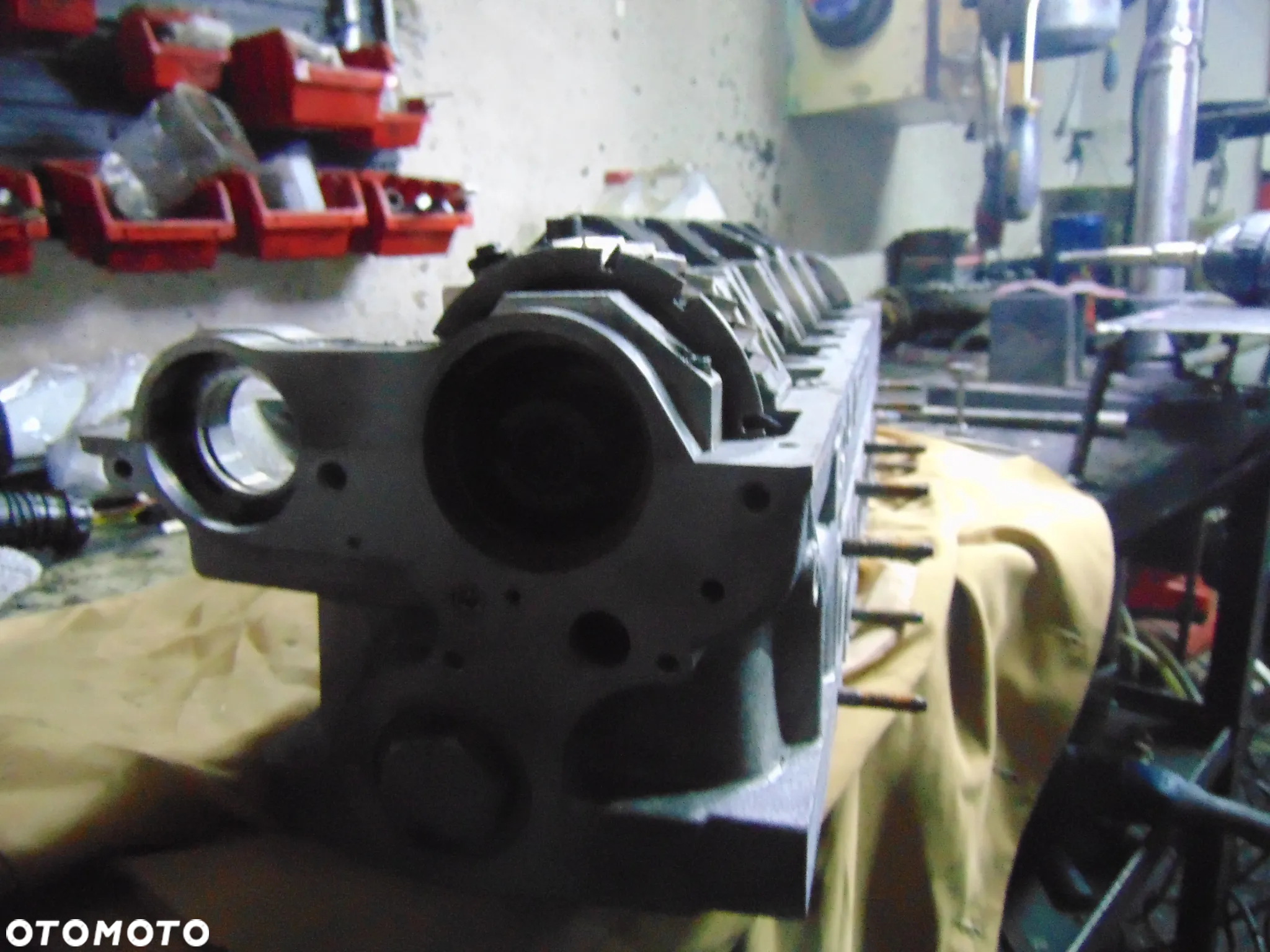 Głowica po regeneracji VW Phaeton/Tuareg 5,0 v10 Cena sztuka lewa/prawa strona (panewki na wzór szklanki w gratisie ) R070103373A - 6