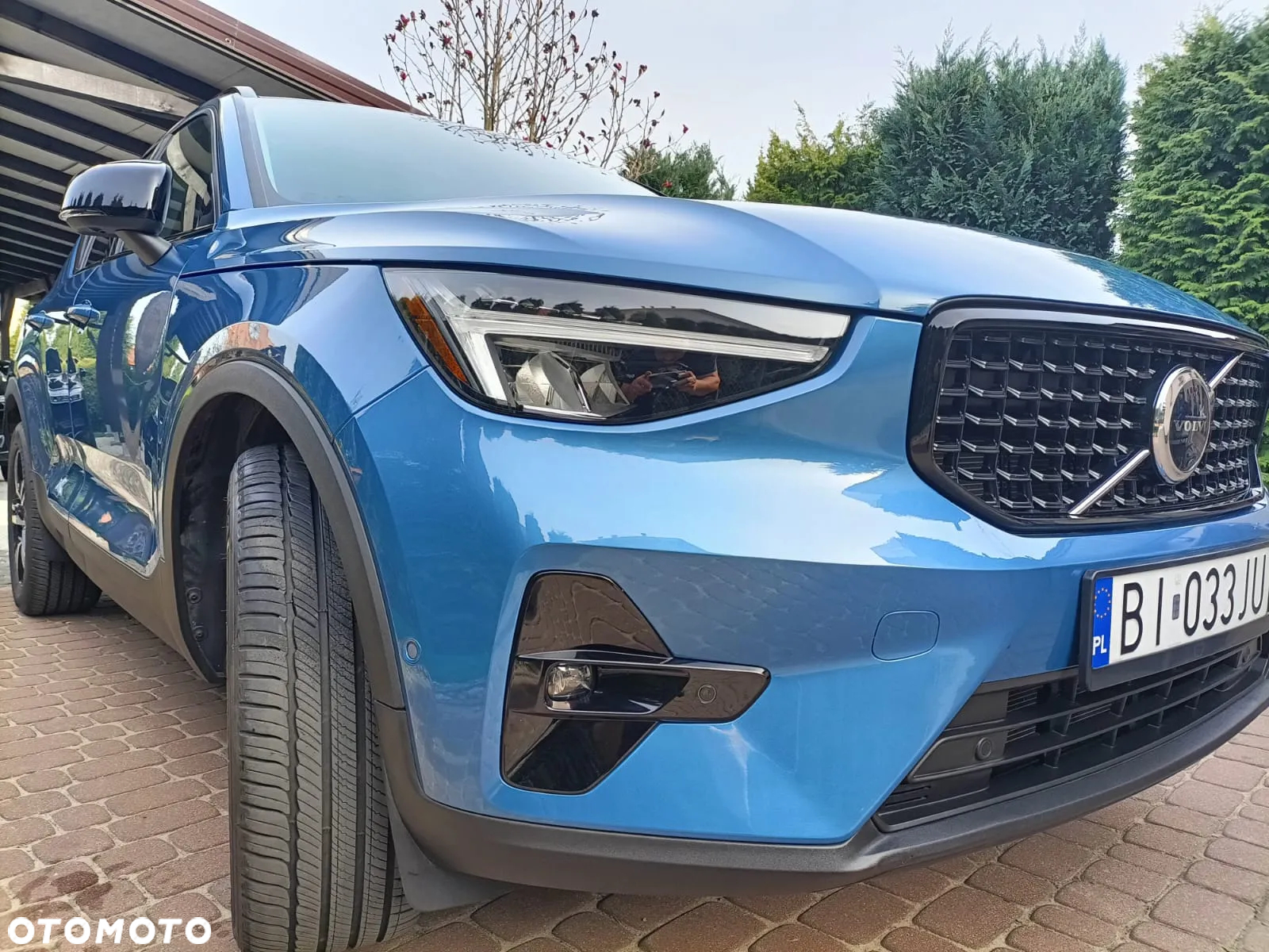 Volvo XC 40 B5 AWD Ultimate Dark - 19