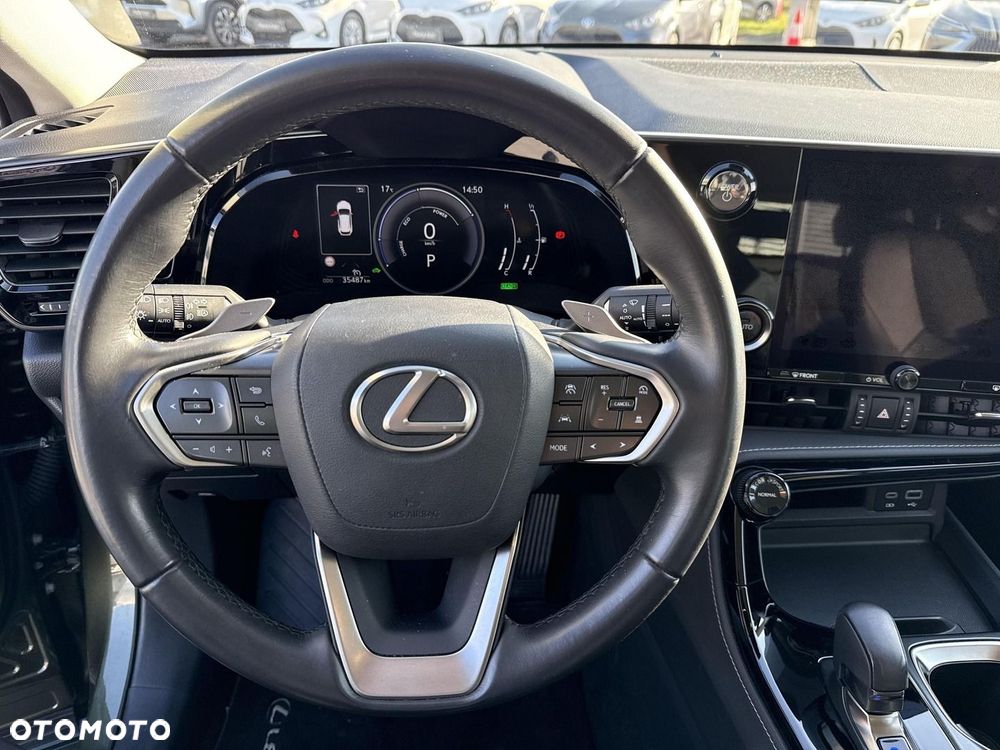 Lexus NX 350h Business AWD - 13