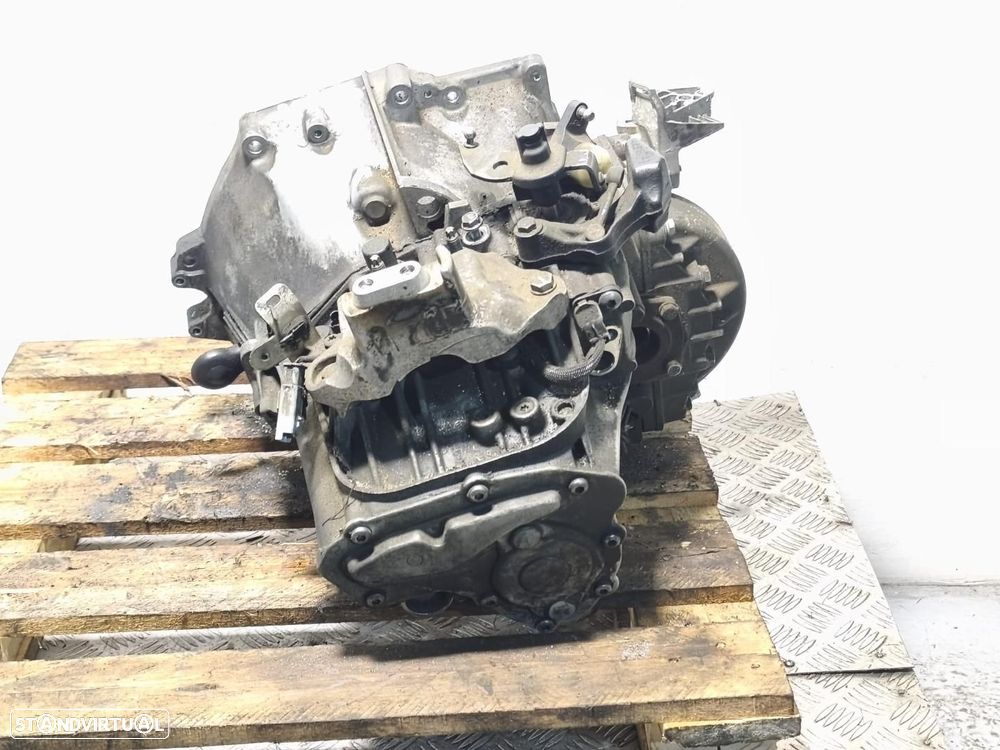 Caixa de velocidades manual PEUGEOT 308 SW II 1.6 BlueHDi 120 20MB39 MOTOR BHZ - 4