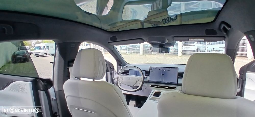 Xpeng G6 80.8 kWh Long Range - 11