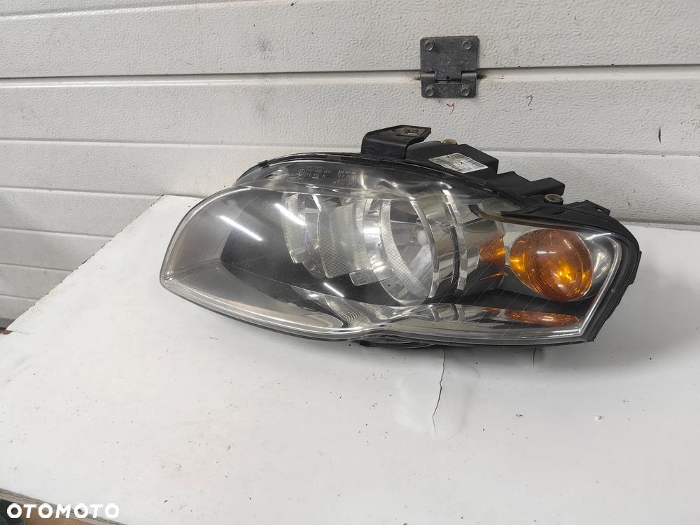 Audi A4 B7 Lampa przednia lewa - 2