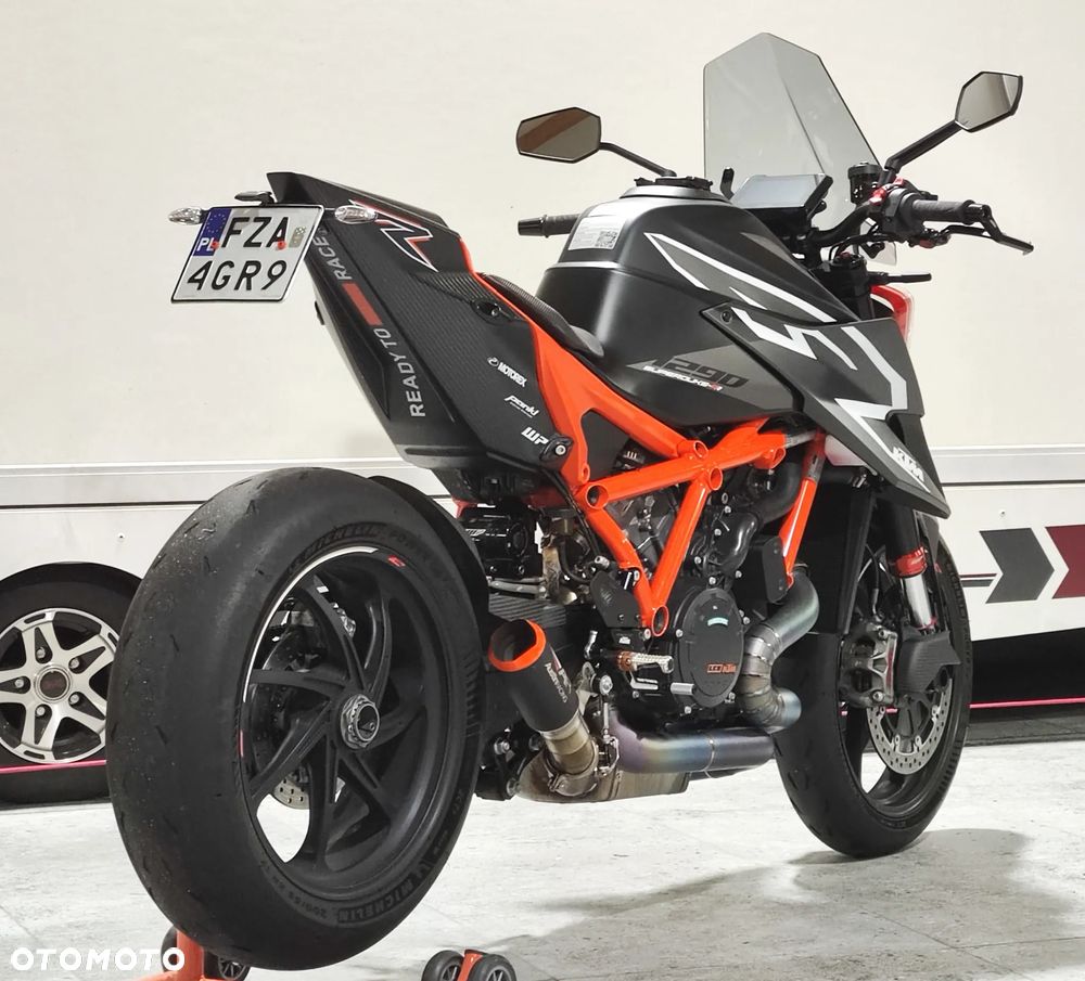 KTM Super Duke - 13