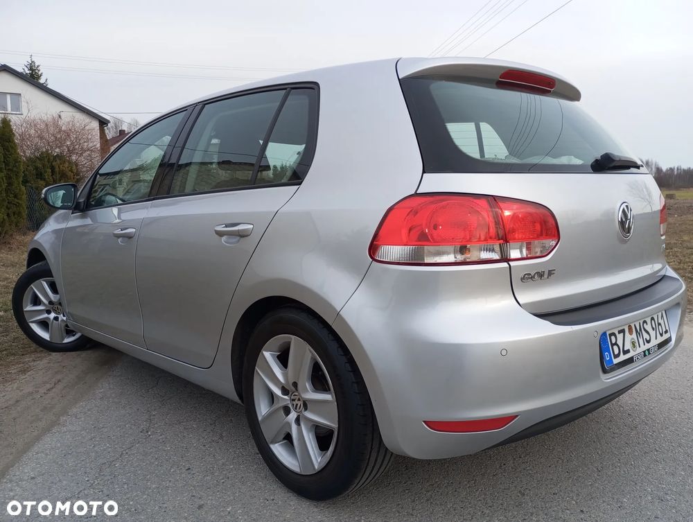 Volkswagen Golf - 4