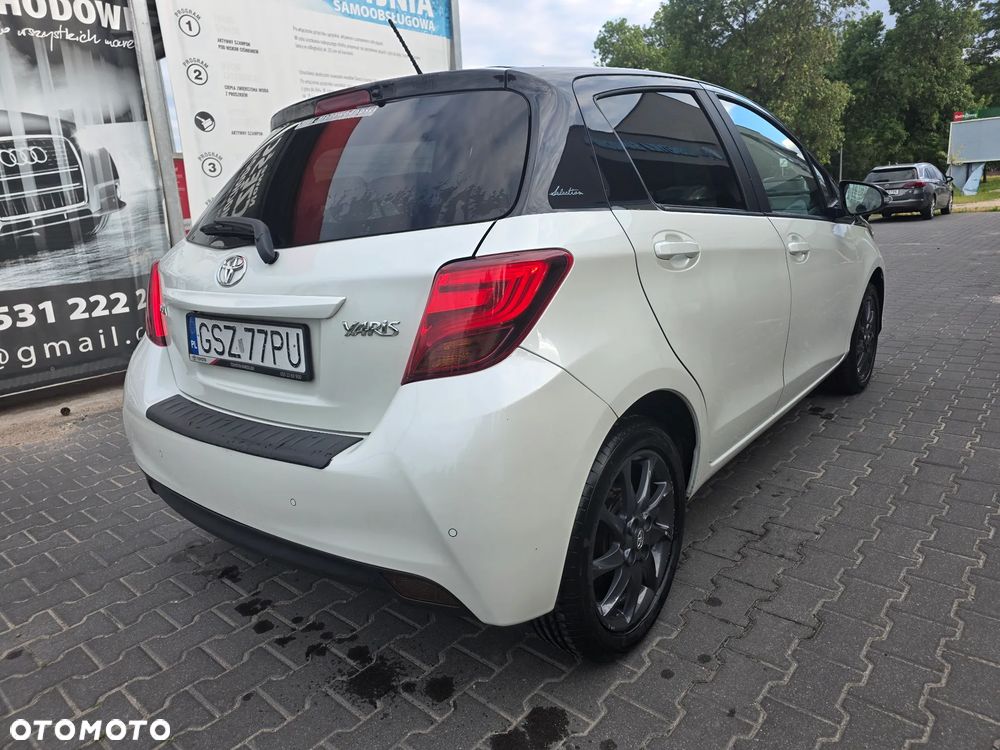 Toyota Yaris 1.33 Selection Platinum - 28