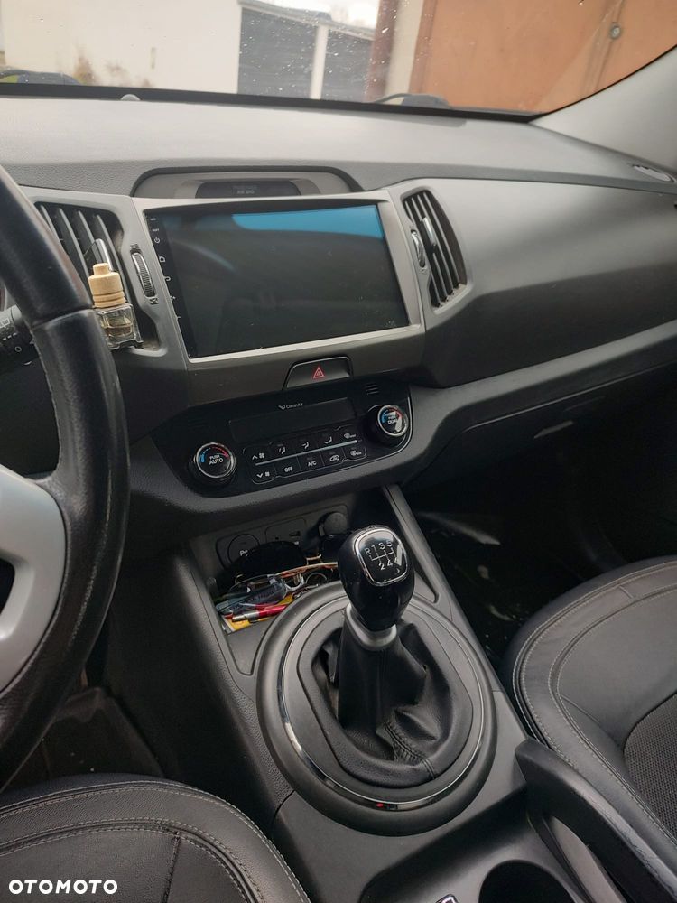 Kia Sportage 1.7 CRDI L 2WD - 10