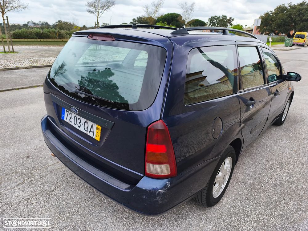 Ford Focus SW 1.8 TDdi Ghia - 3