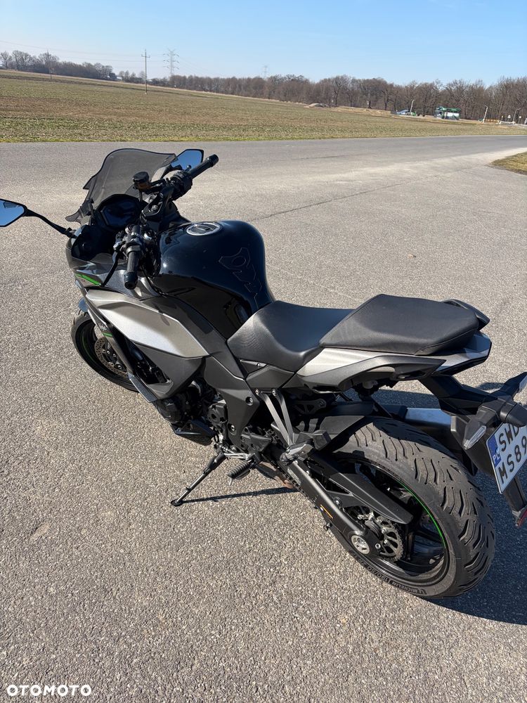 Kawasaki Ninja 1000 SX - 8