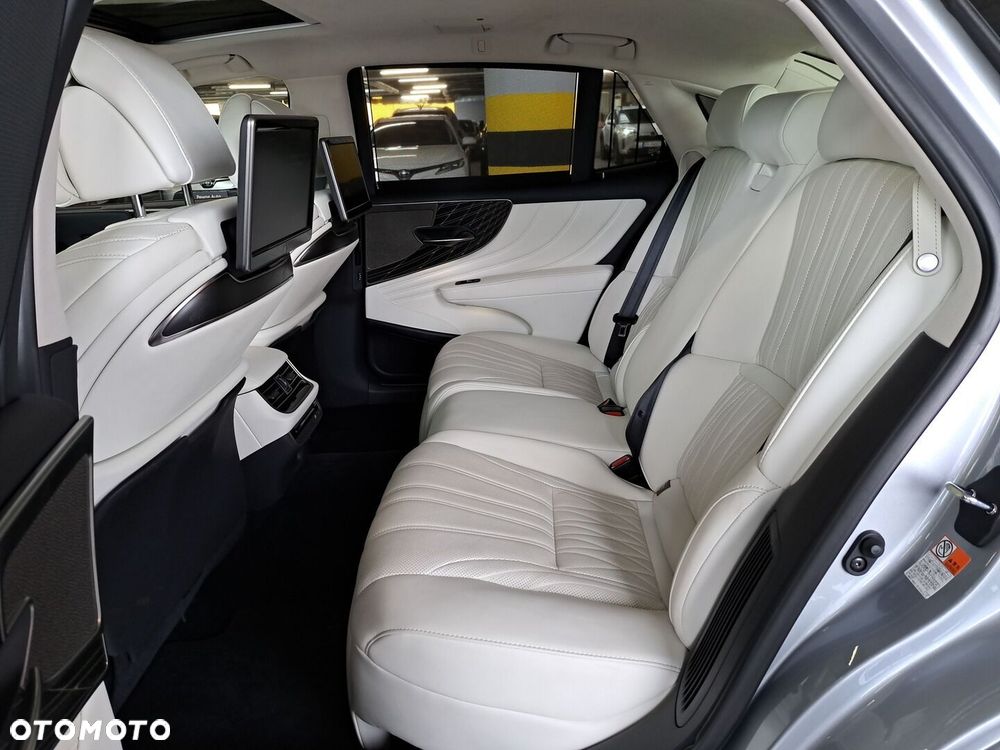 Lexus LS 500h Omotenashi AWD - 14