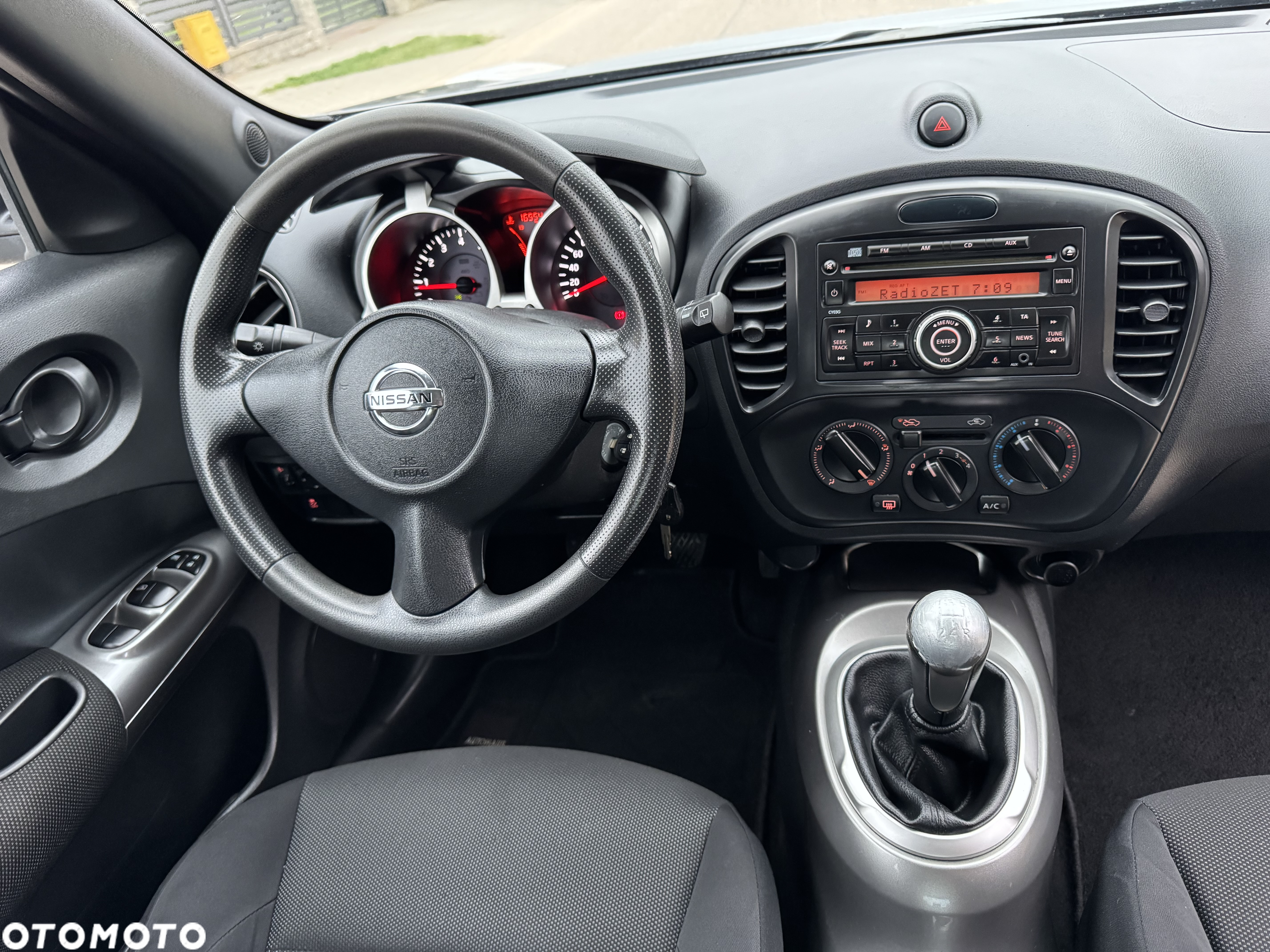 Nissan Juke 1.6 Acenta - 32