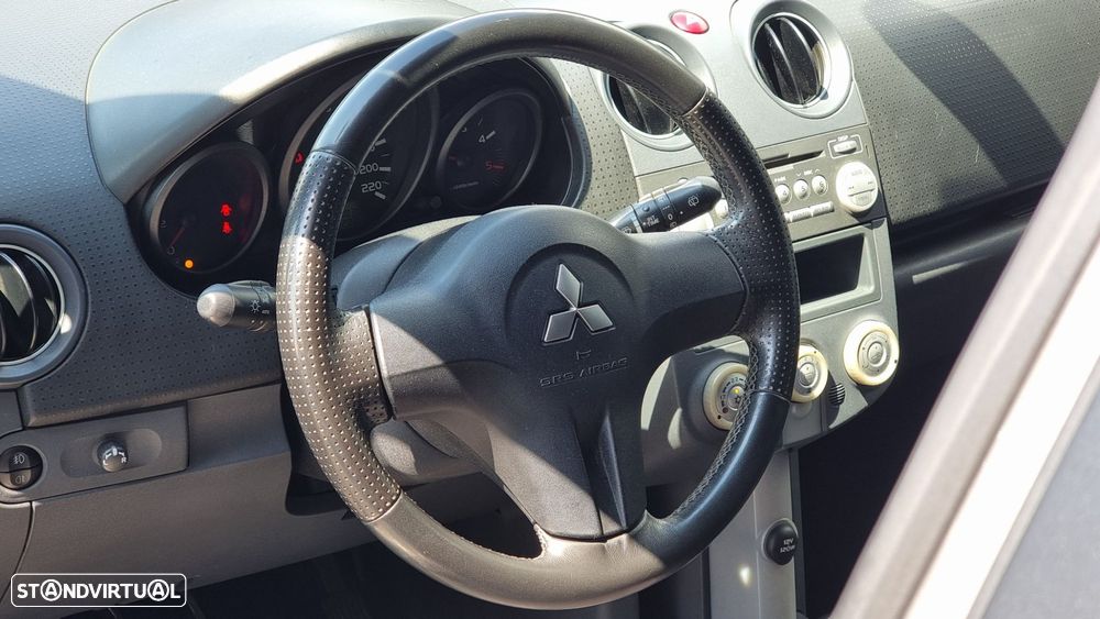 Mitsubishi Colt 1.5 DI-D Inform RCD/AC - 12