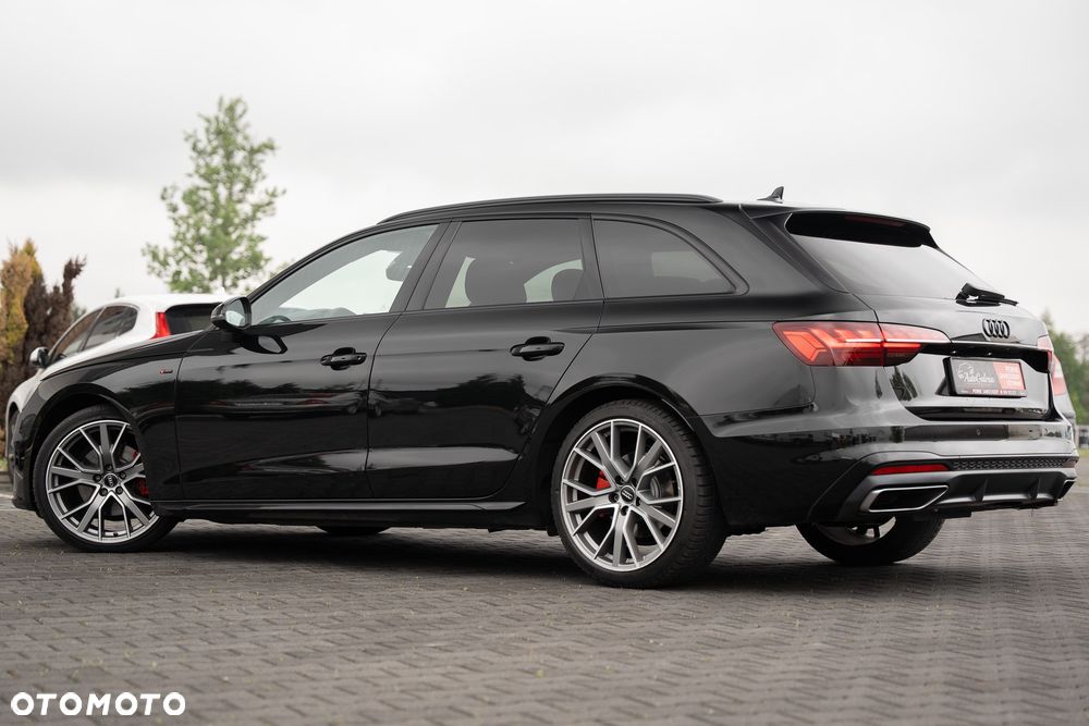 Audi A4 Avant 40 TFSI S tronic S line - 14