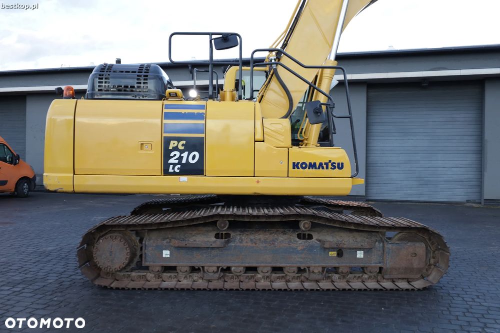 Komatsu PC210LC-11 LONG REACH - 11
