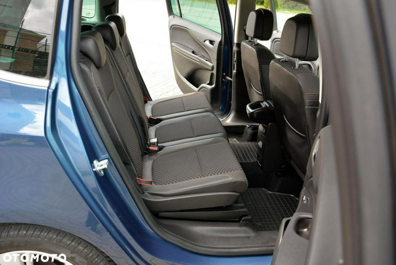 Opel Zafira 1.6 CDTI Cosmo - 17