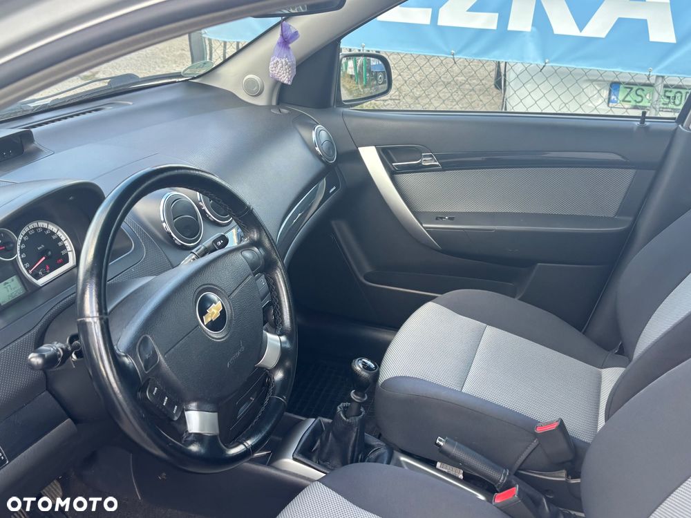 Chevrolet Aveo 1.4 16V LT EU5 - 18