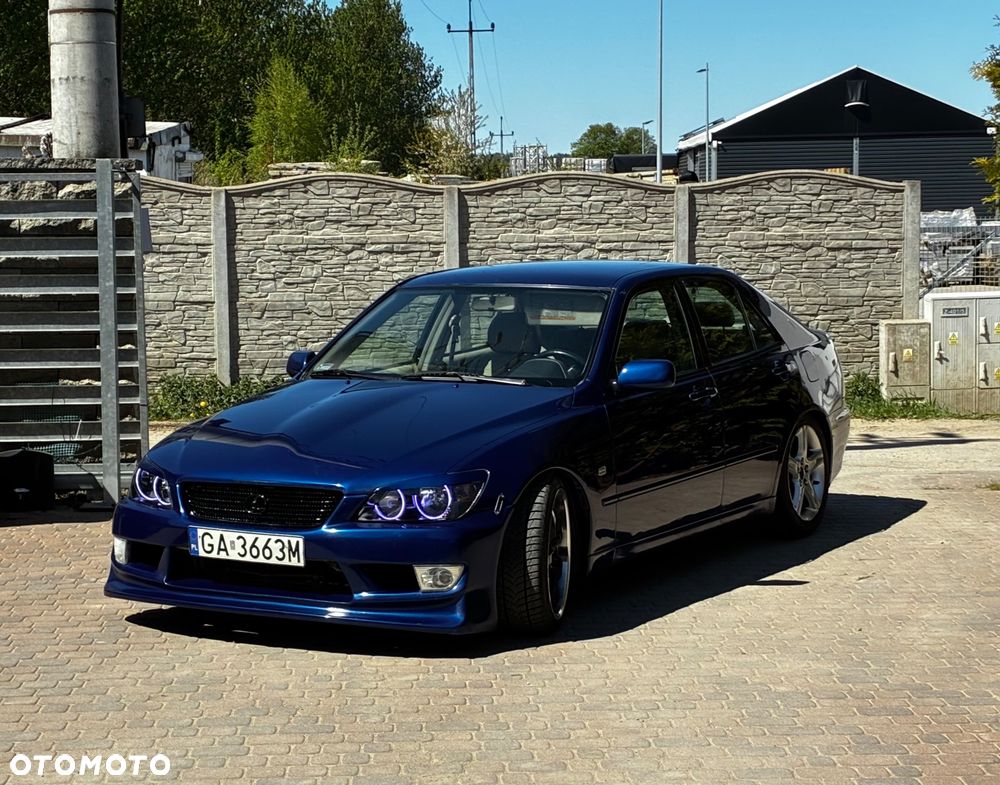 Lexus IS - 3