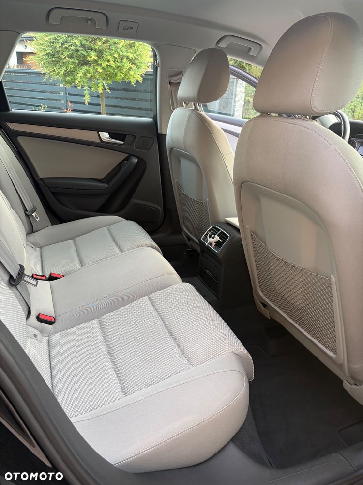 Audi A4 Allroad - 14