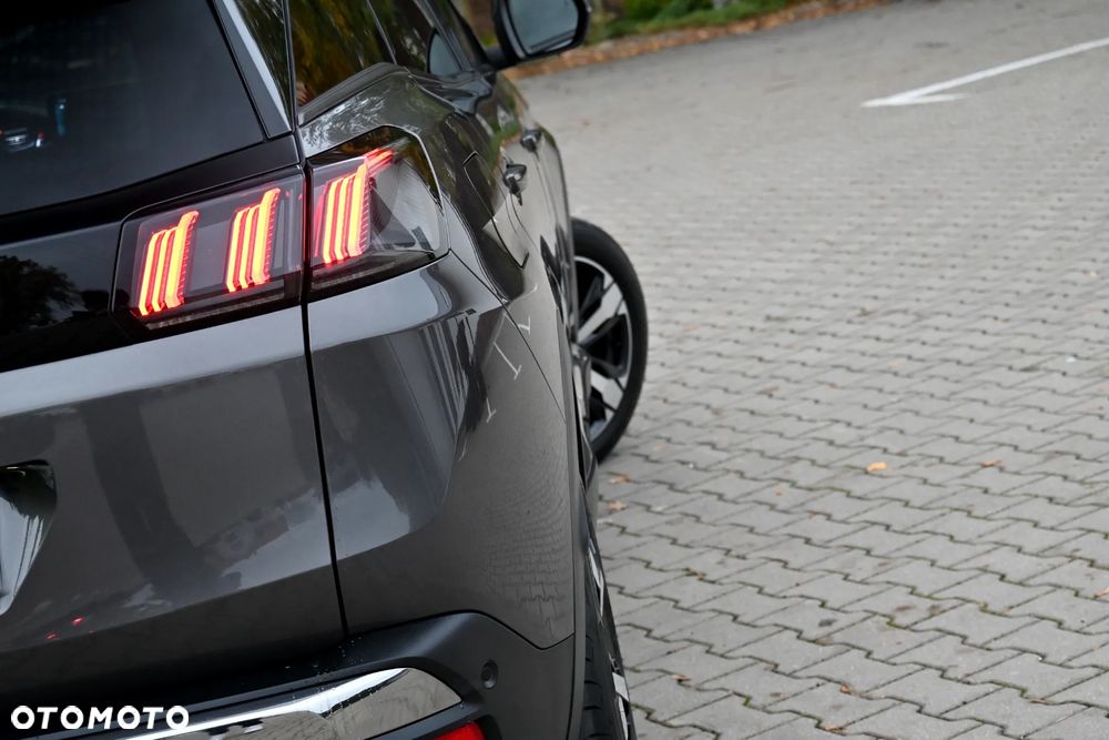 Peugeot 3008 BlueHDi 130 Stop & Start EAT8 Allure Pack - 21