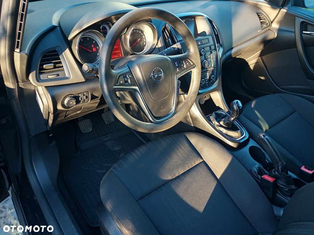 Opel Astra 1.7 CDTI Cosmo - 16
