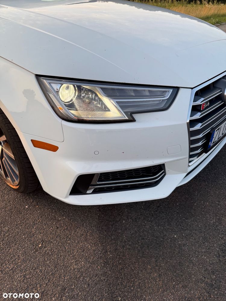 Audi A4 Limousine 2.0 TFSI Quattro S tronic - 21