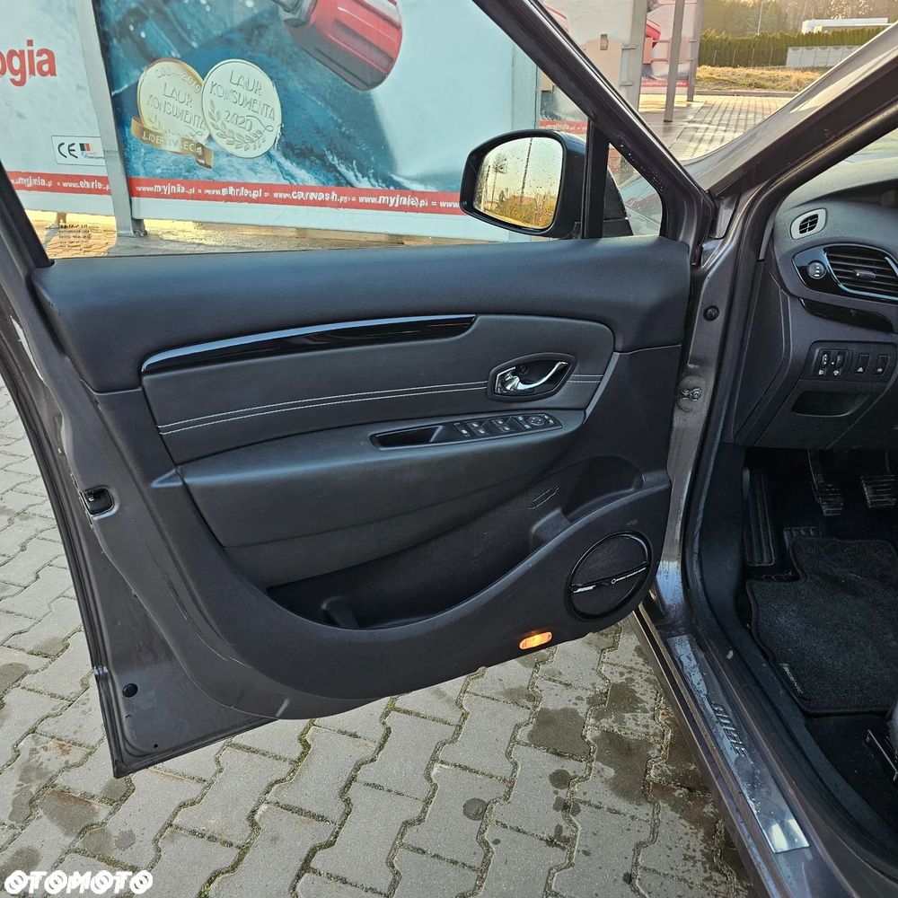 Renault Scenic Energy TCe 130 S&S Xmod Bose Edition - 11