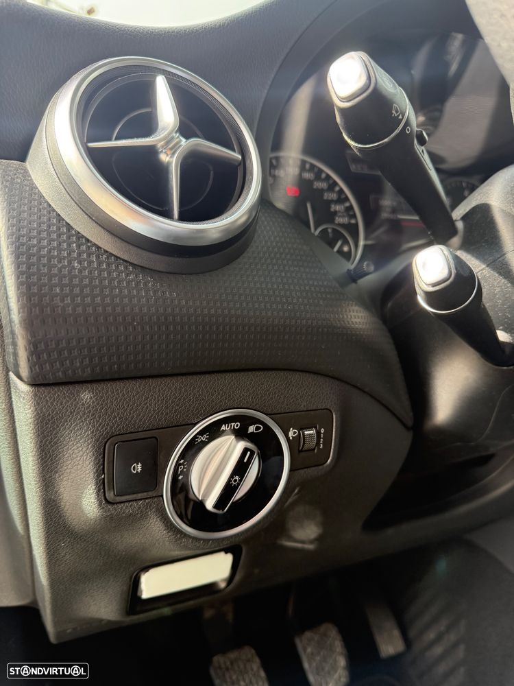 Mercedes-Benz A 180 CDI BE Urban - 16