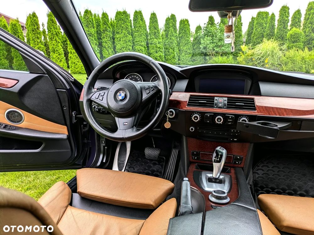 BMW Seria 5 - 29