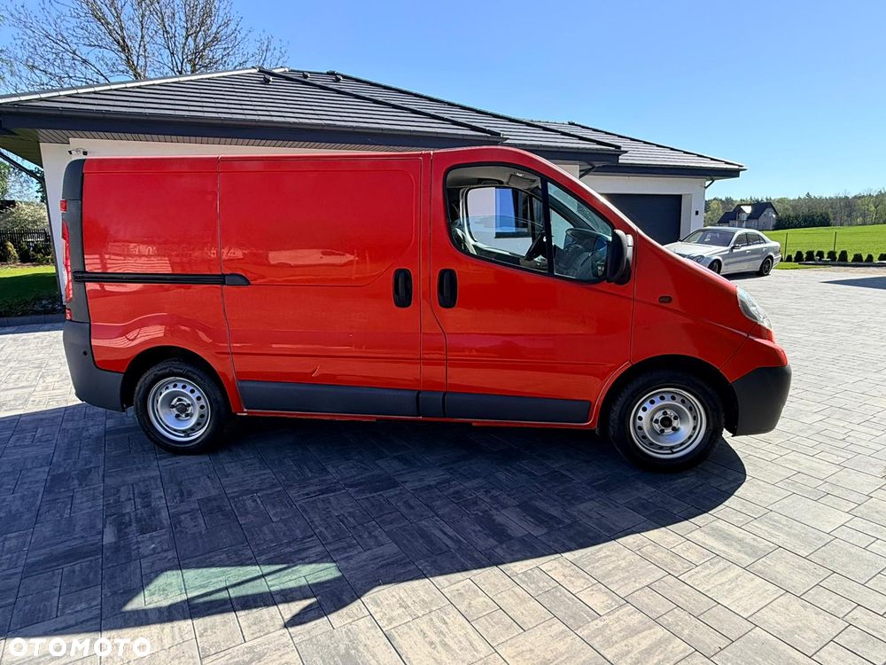 Opel vivaro - 16
