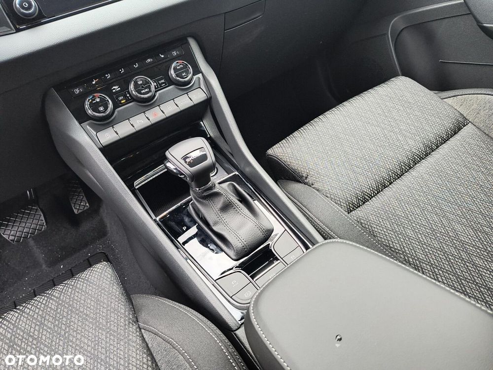 Skoda Karoq 1.5 TSI ACT Edition 130 DSG - 15