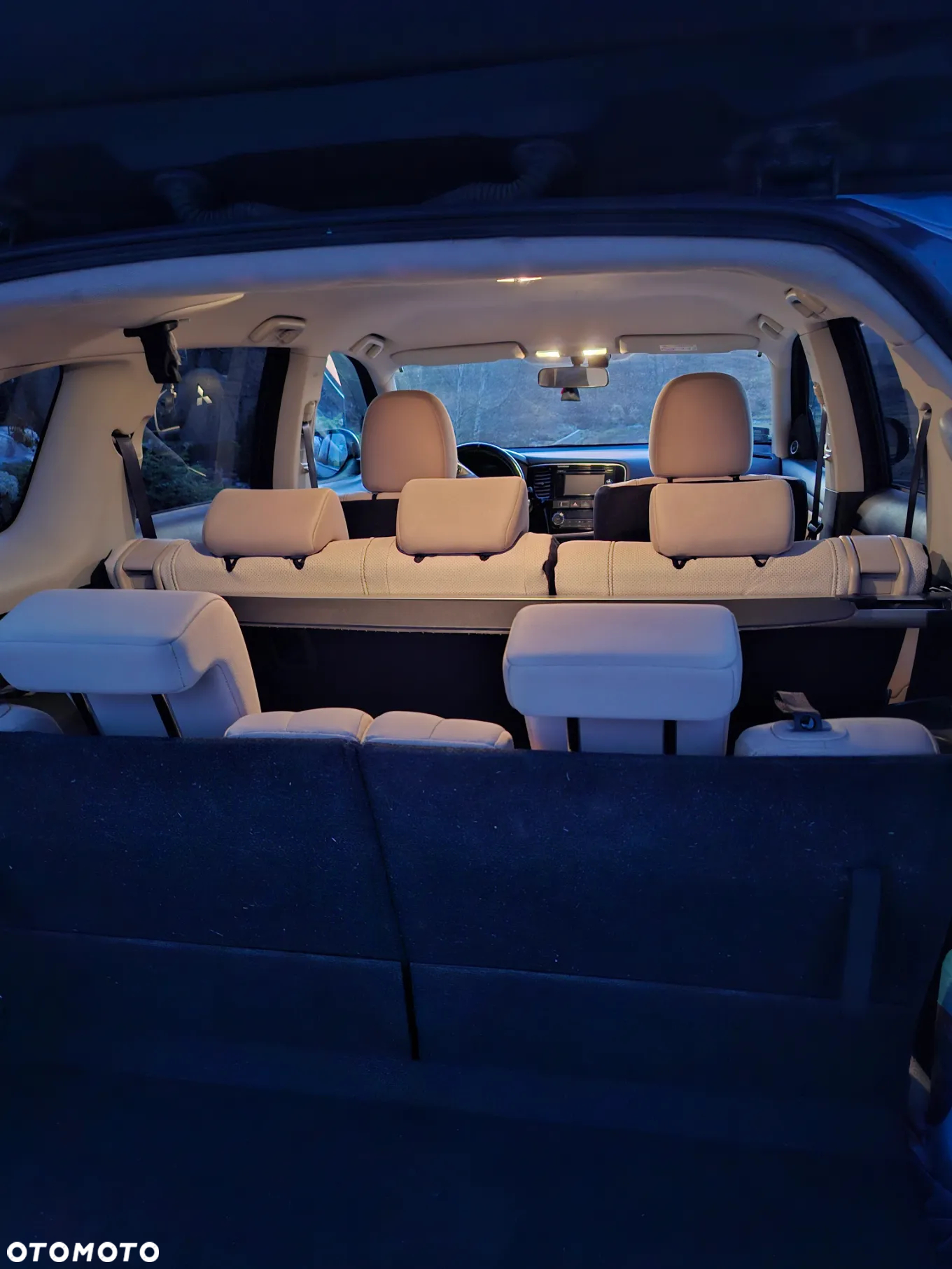 Mitsubishi Outlander - 15
