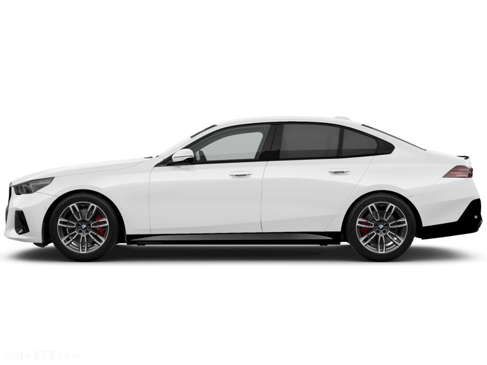 BMW Seria 5 520d xDrive mHEV M Sport Edition - 4