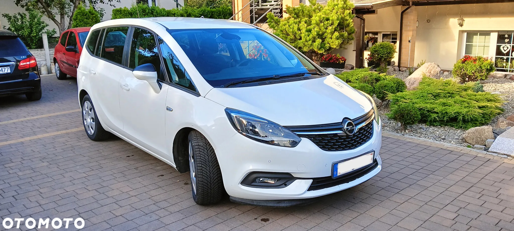Opel Zafira Tourer 2.0 CDTI Automatik Style - 2