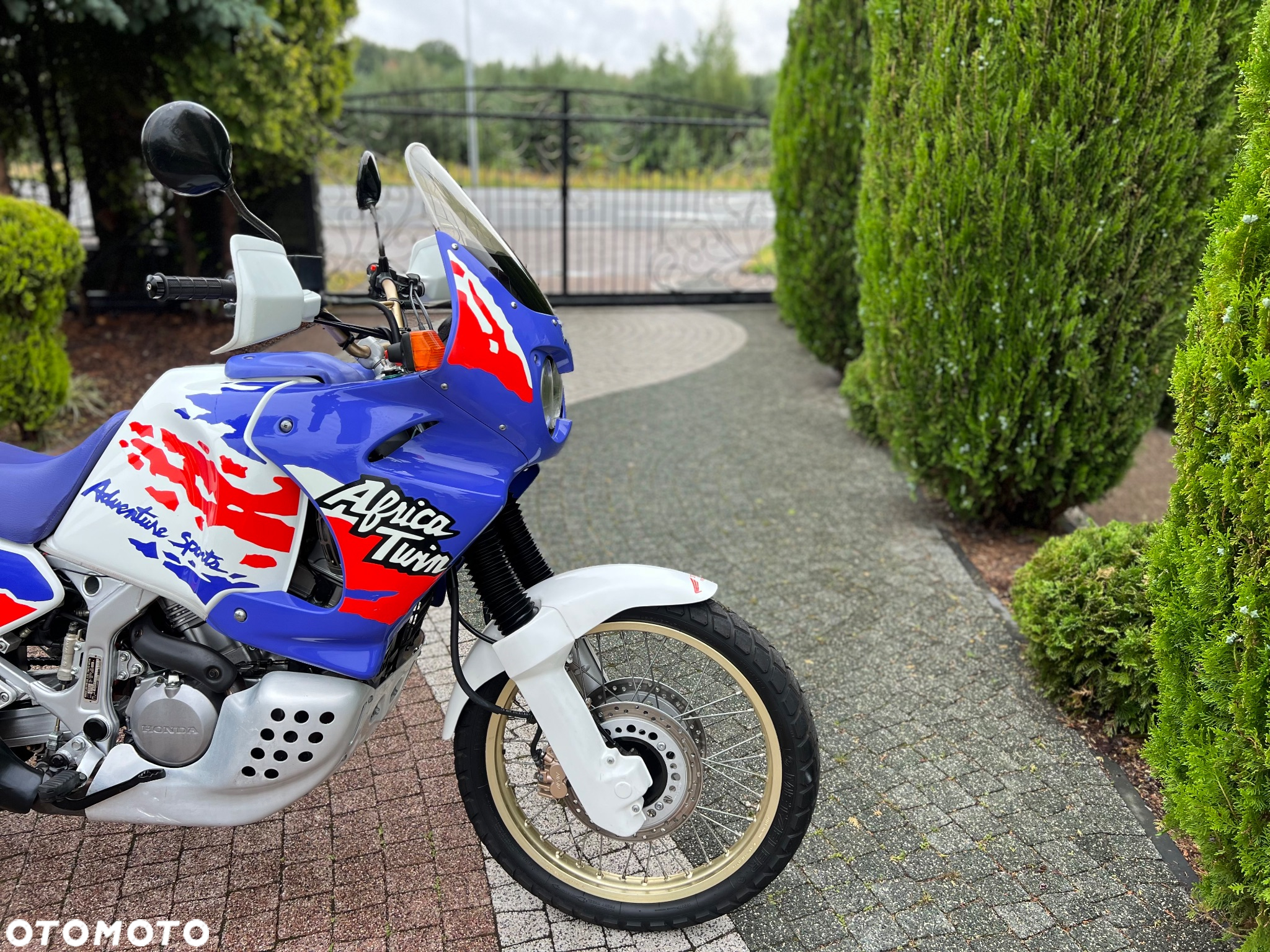 Honda XRV - 5