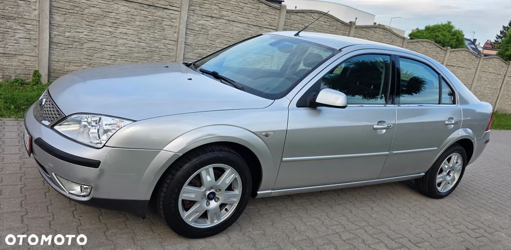 Ford Mondeo 2.0 Ghia Executive - 7