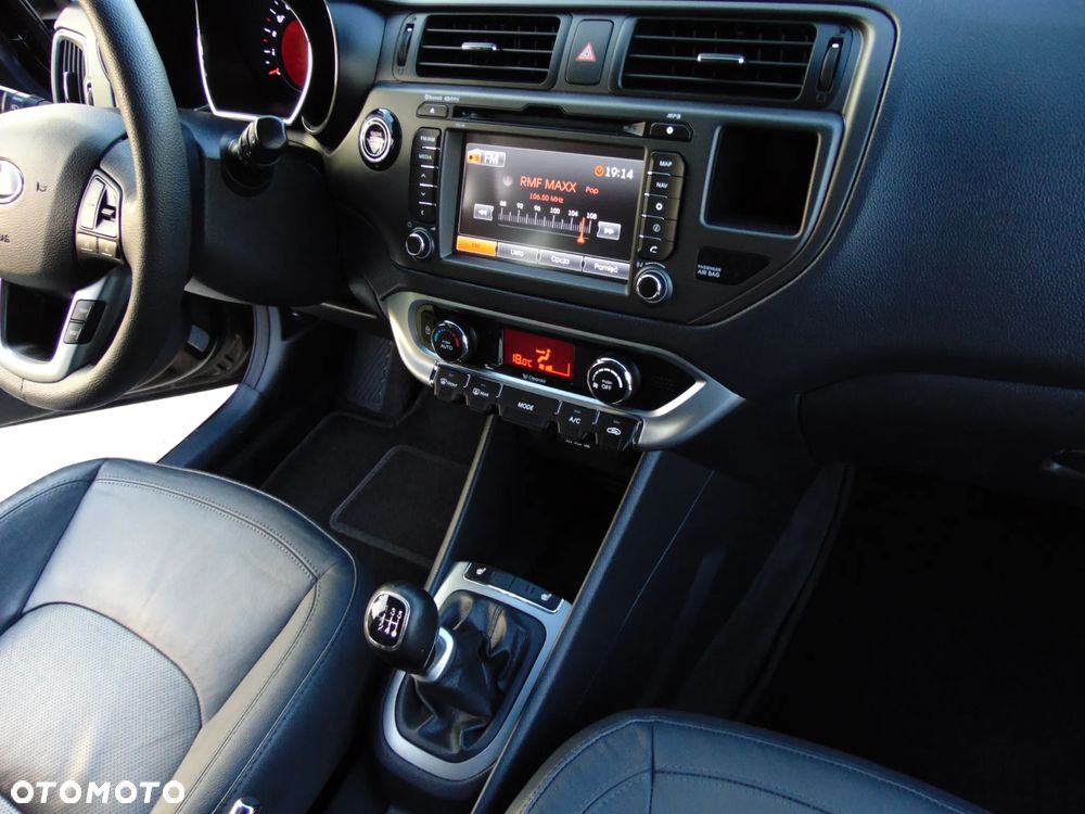 Kia Rio 1.4 Platinum Edition - 14