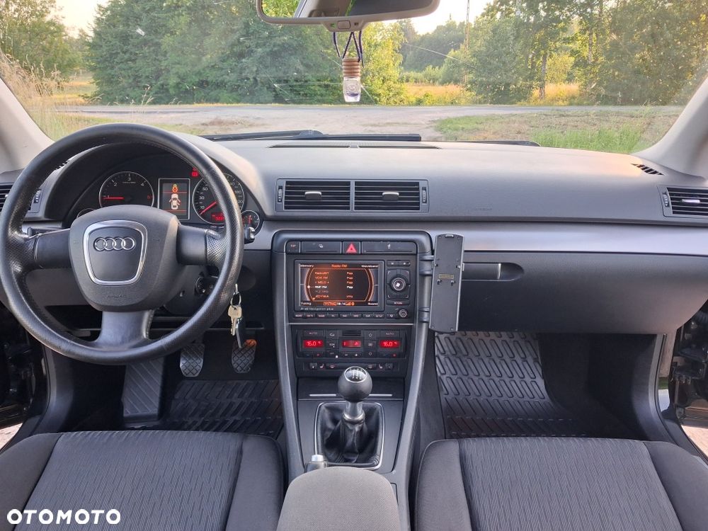 Audi A4 Avant - 6