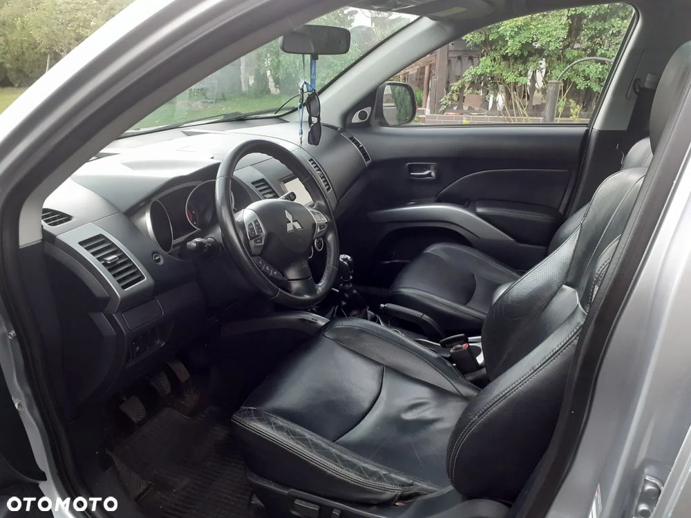 Mitsubishi Outlander 2.0 DID Instyle - 7