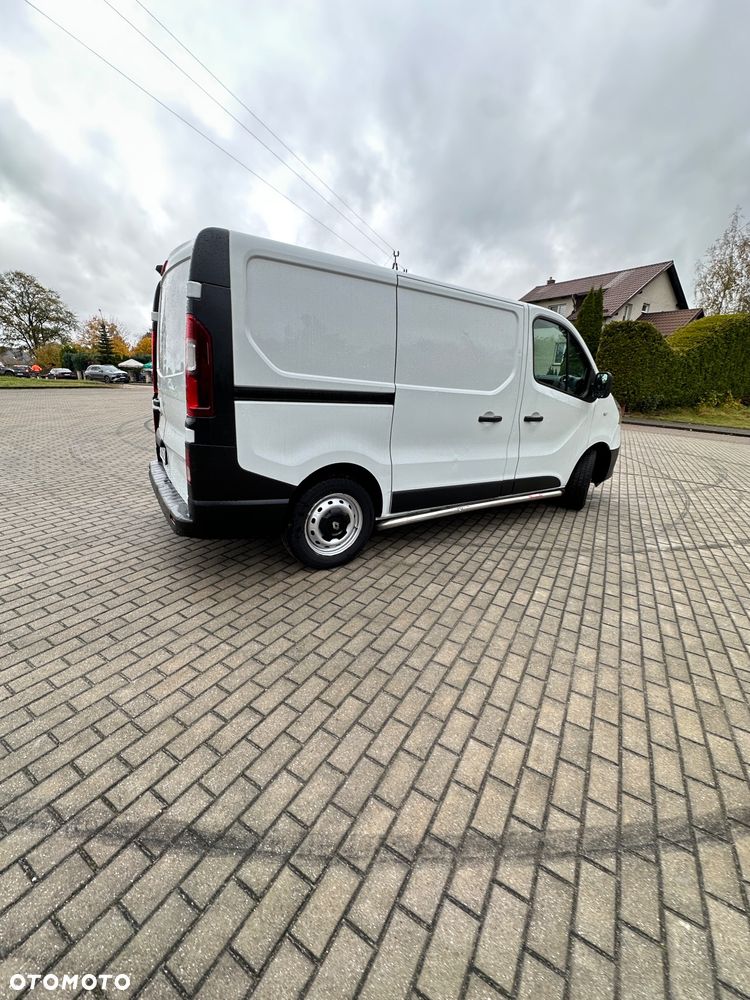 Renault TRAFIC - 8