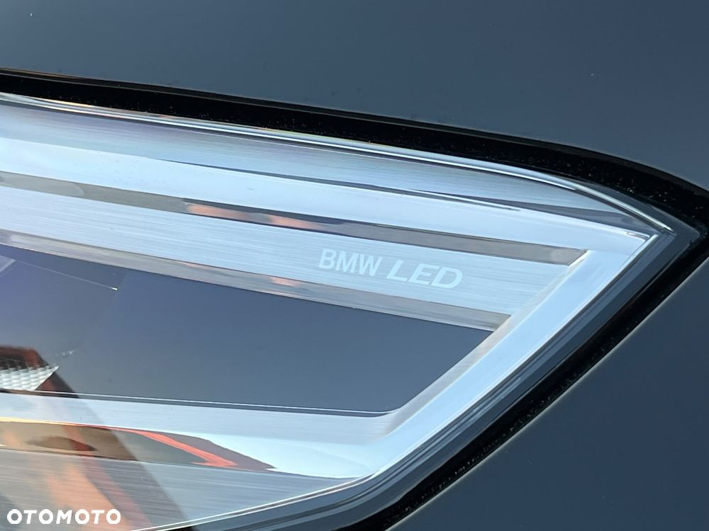 BMW X1 sDrive18d sport - 4