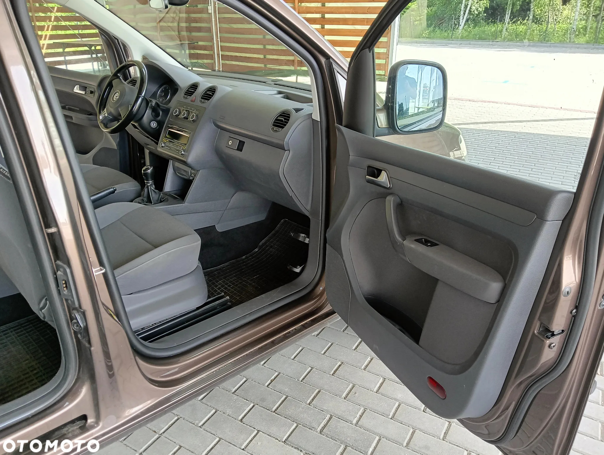 Volkswagen Caddy - 13
