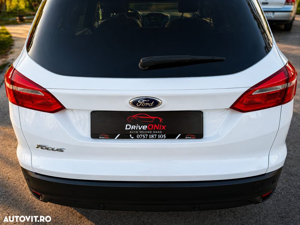 Ford Focus 1.5 TDCi DPF Start-Stopp-System Titanium - 8