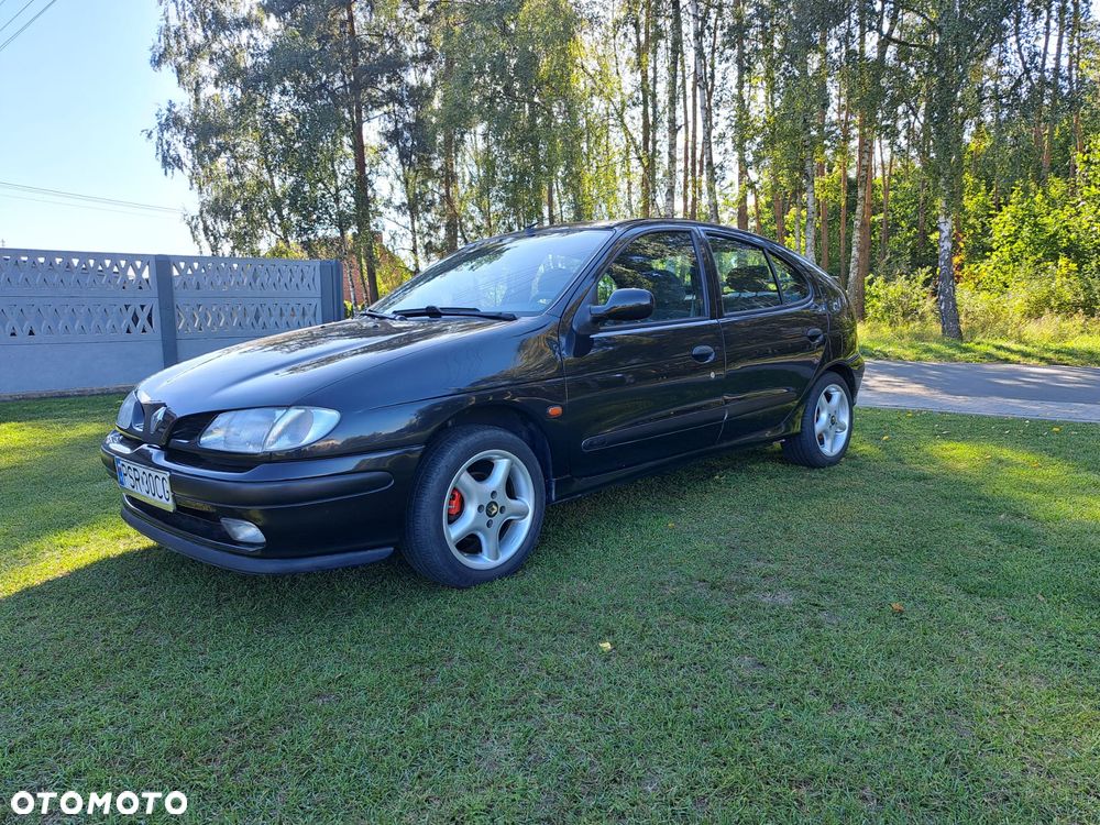 Renault Megane - 1