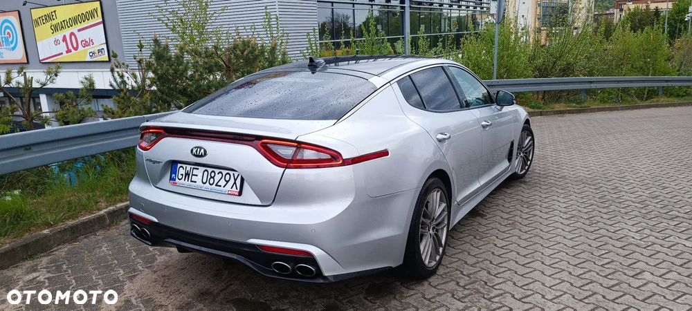 Kia Stinger 2.0 T-GDI XL - 16