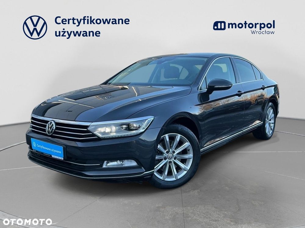Volkswagen Passat 1.5 TSI EVO Highline DSG - 1