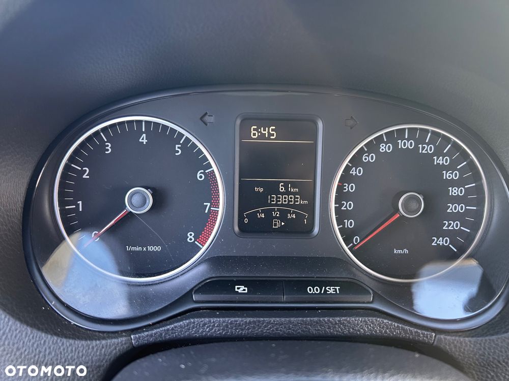 Volkswagen Polo 1.2 Comfortline - 20