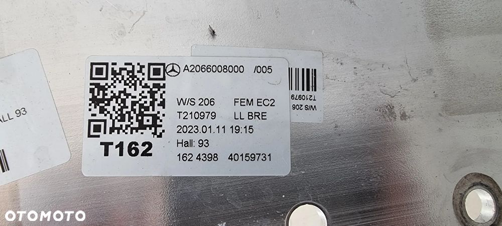 Belka zderzaka przód MERCEDES W206 C-KLASA - 2