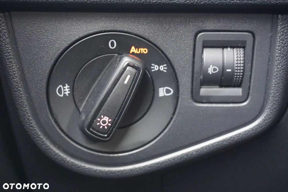 Volkswagen Polo 1.0 TSI Trendline - 32