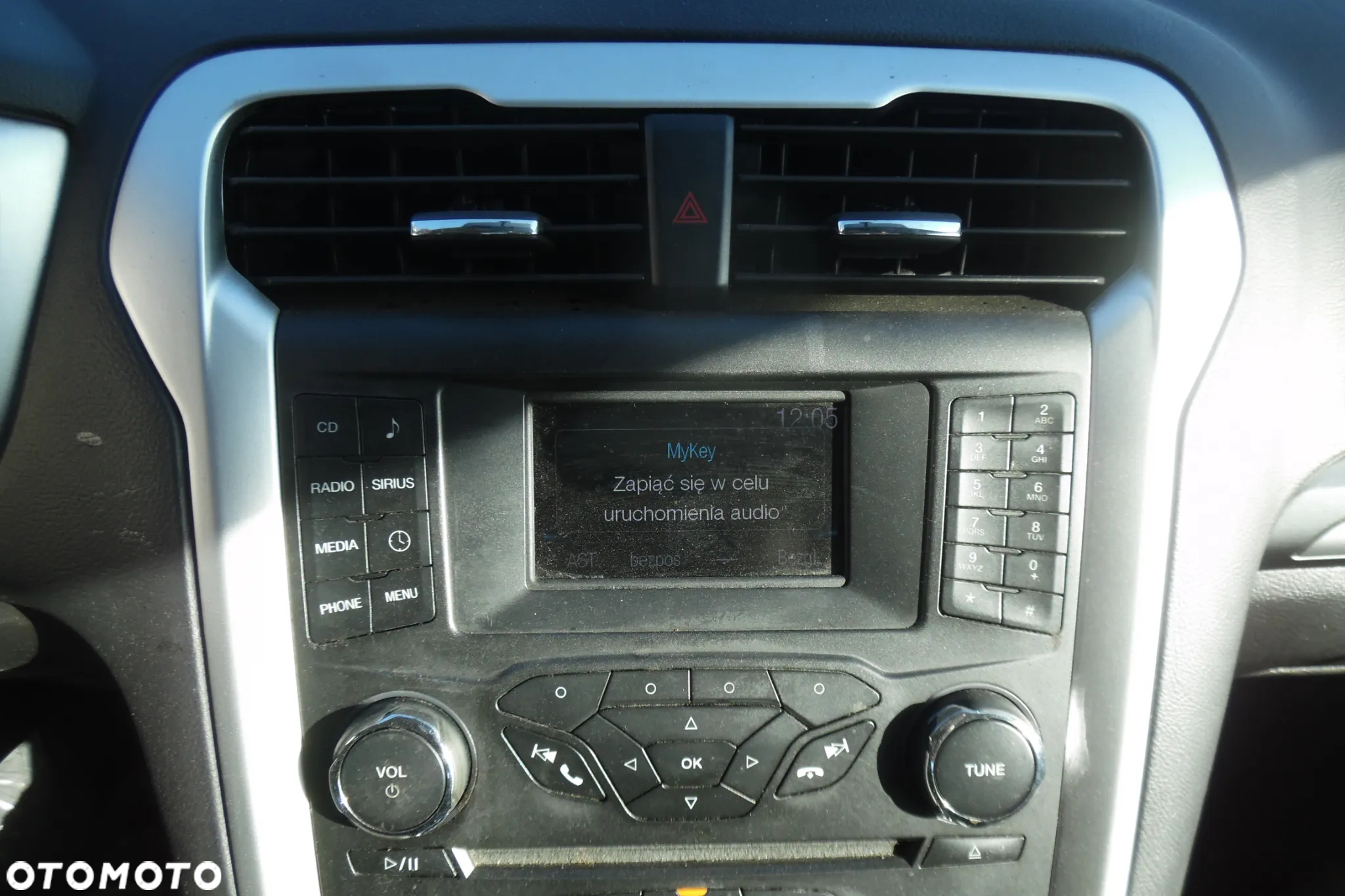 Ford Fusion - 14
